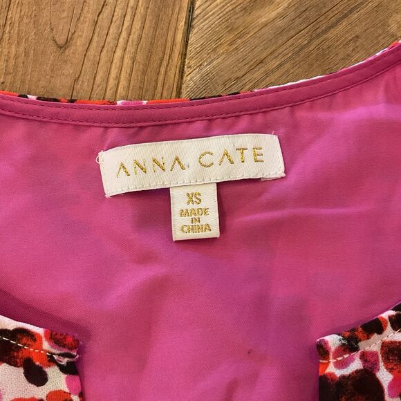 Anna Cate Ruffle Sleeve Blouse XS Pink Red Abstract Print V-Neck Feminine Top - Picture 4 of 7